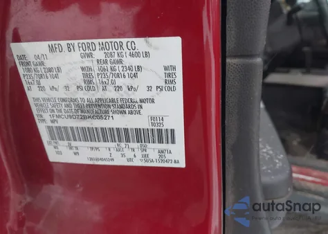 2011 Ford Escape Xlt z USA, uszkodzony, nr VIN 1FMCU9D72BKC05271